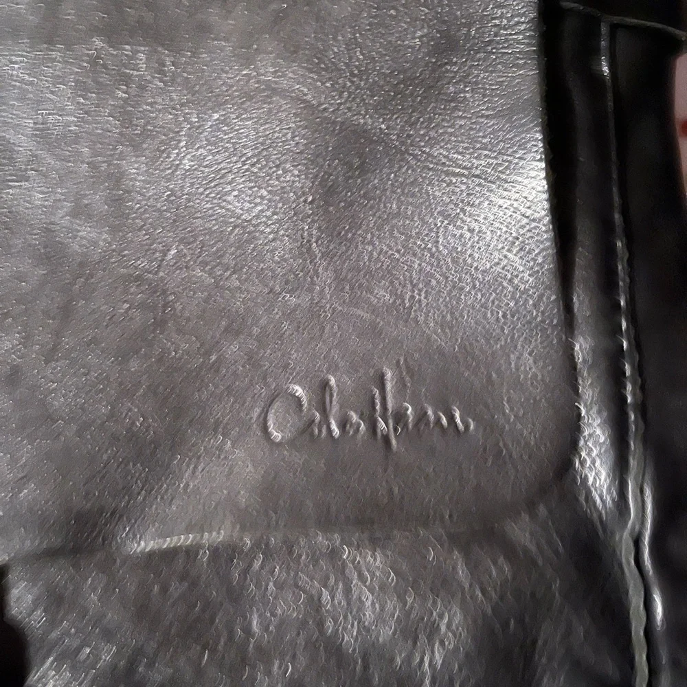 Men or Women Cole Haan Black Leather Messenger Bag - Picture 3 of 3